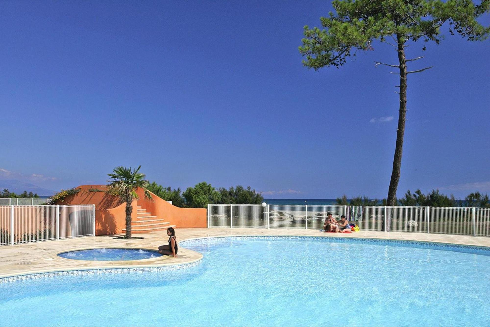 Lovely Apartment In Borgo With Shared Pool 外观 照片