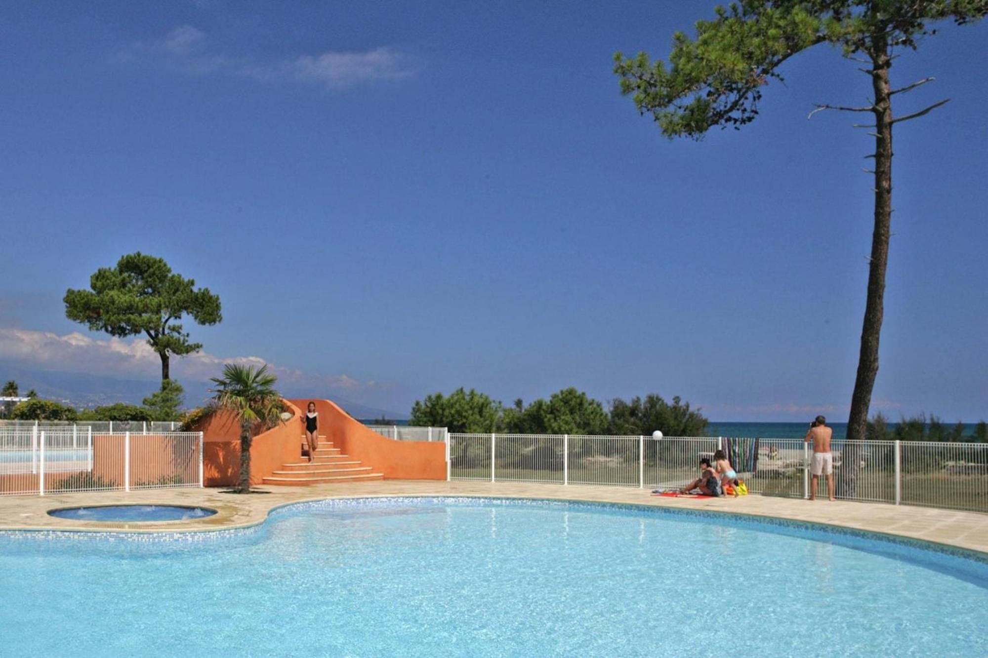 Lovely Apartment In Borgo With Shared Pool 外观 照片